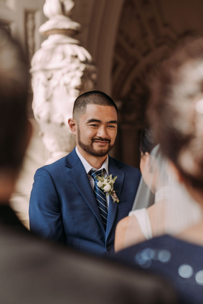 San Francisco city hall elopement ceremony